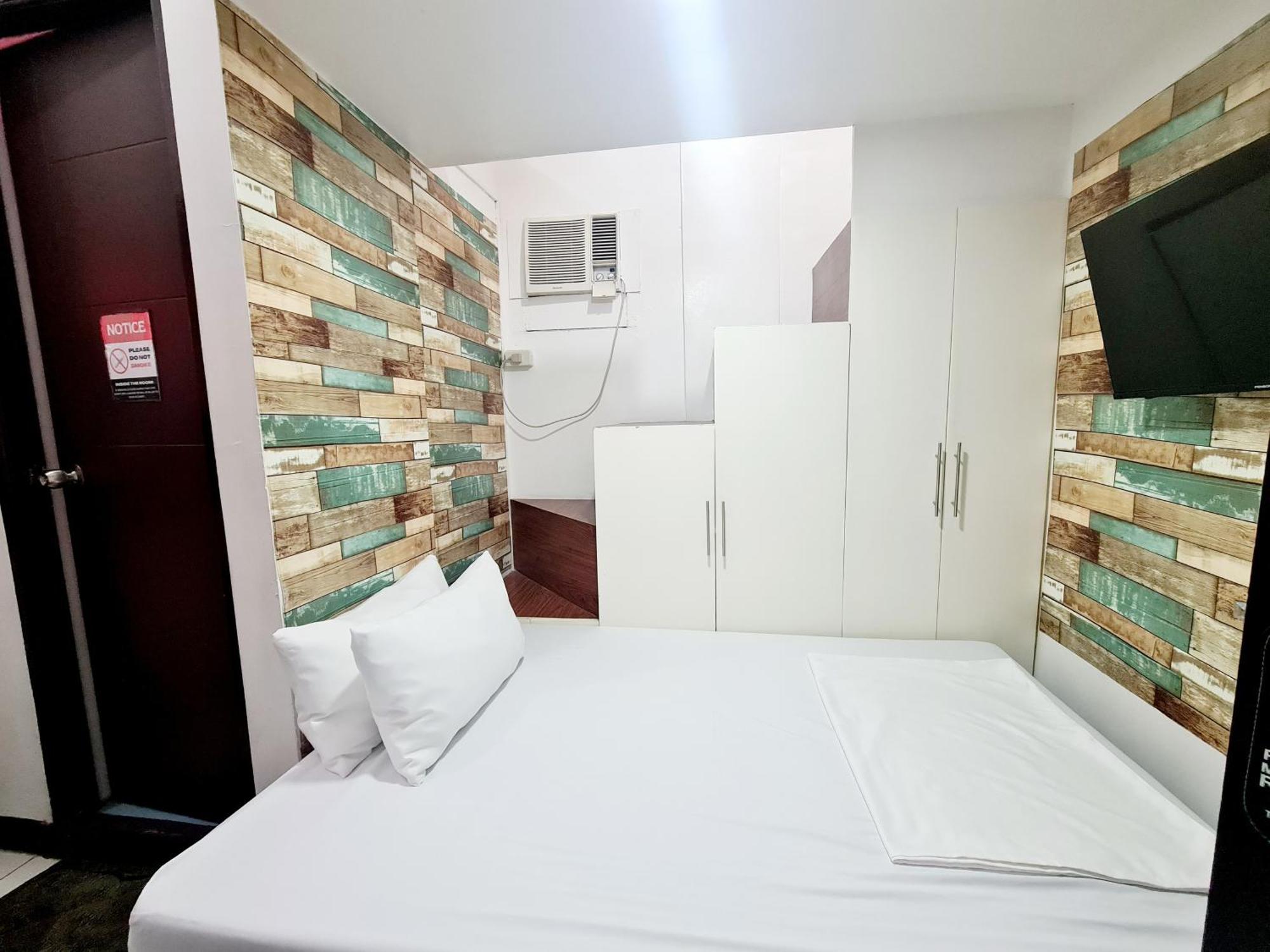 Dasma Lofts Hotel Near Dela Salle Dasma Dasmarinas Ngoại thất bức ảnh