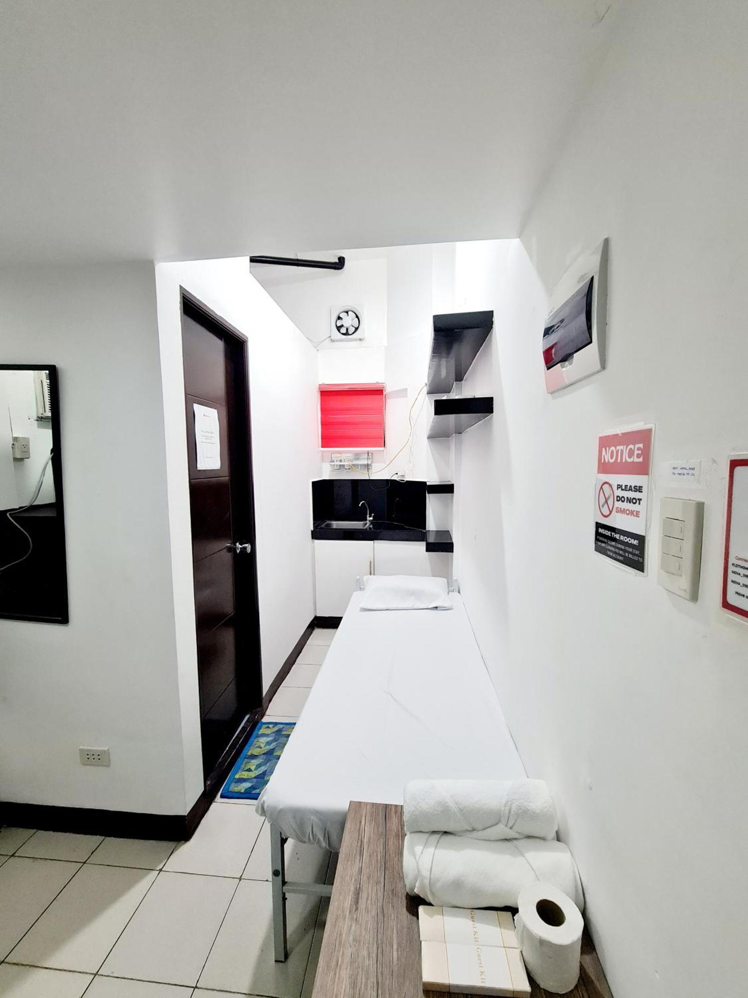 Dasma Lofts Hotel Near Dela Salle Dasma Dasmarinas Ngoại thất bức ảnh